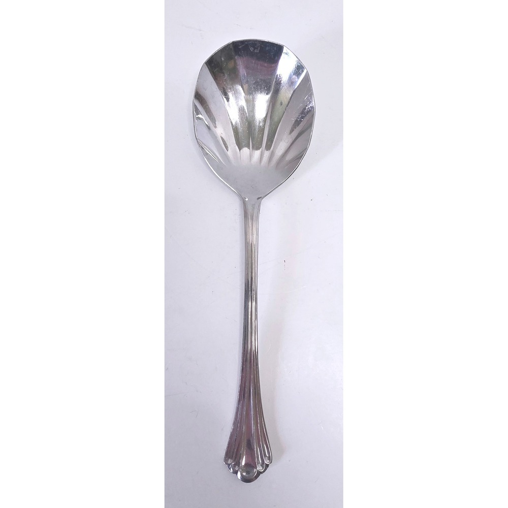 Reed & Barton Select Stainless Steel Berry Sugar Shell Spoon Korea Vintage Style